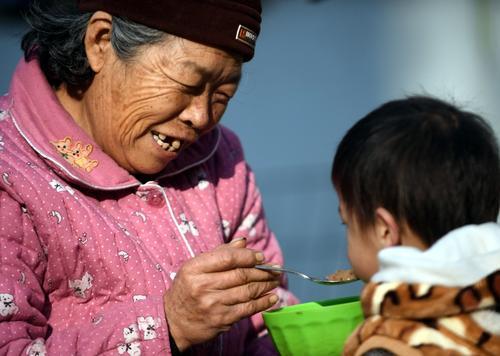 靠谱育儿说@宝宝脾虚积食，医生：立春过后，家长做好3件事，孩子能少生病