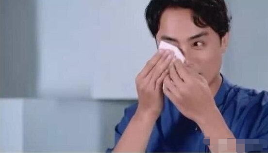 别再谴责明道了！陈乔恩帮其发声，自杀初步结