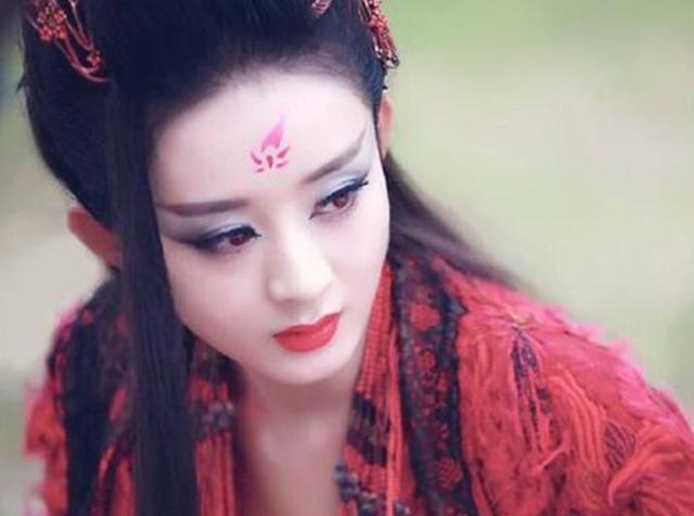 赵丽颖22岁旧照曝光!她真的变了好多