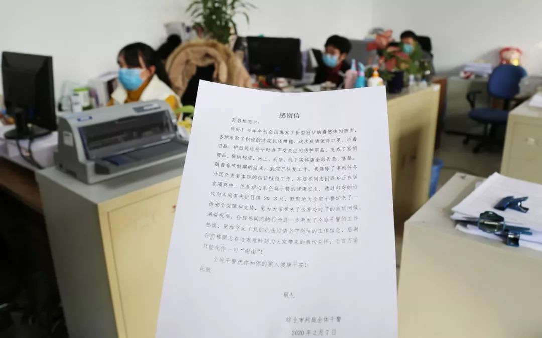 返京人口比例_加拿大人口比例图(2)
