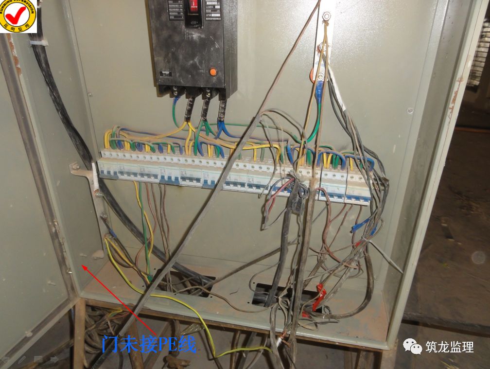 施工现场临时用电39种习惯性违章行为,条条戳中要害!