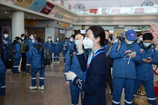 再援武汉,华夏航空再次迎来最美客人