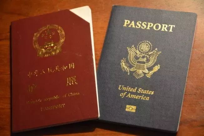 大使馆发出警告: 外籍华人护照如果是这样的, 将被依法遣返