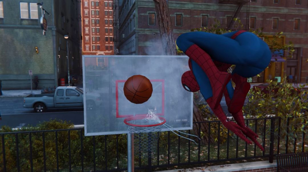 蜘蛛侠最难办到的事情，可能是把篮球放进篮筐