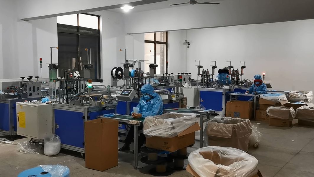 口罩机涨价,从一台25万涨到120万!20年老司机预