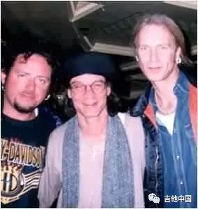 曾受三次邀请   贝司巫师 billy sheehan 曾差点加入泛海伦