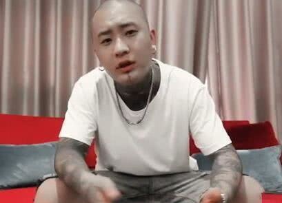 快手第一人气排名_快手人气最高的主播,小伊伊排第二,第一没才艺却吸