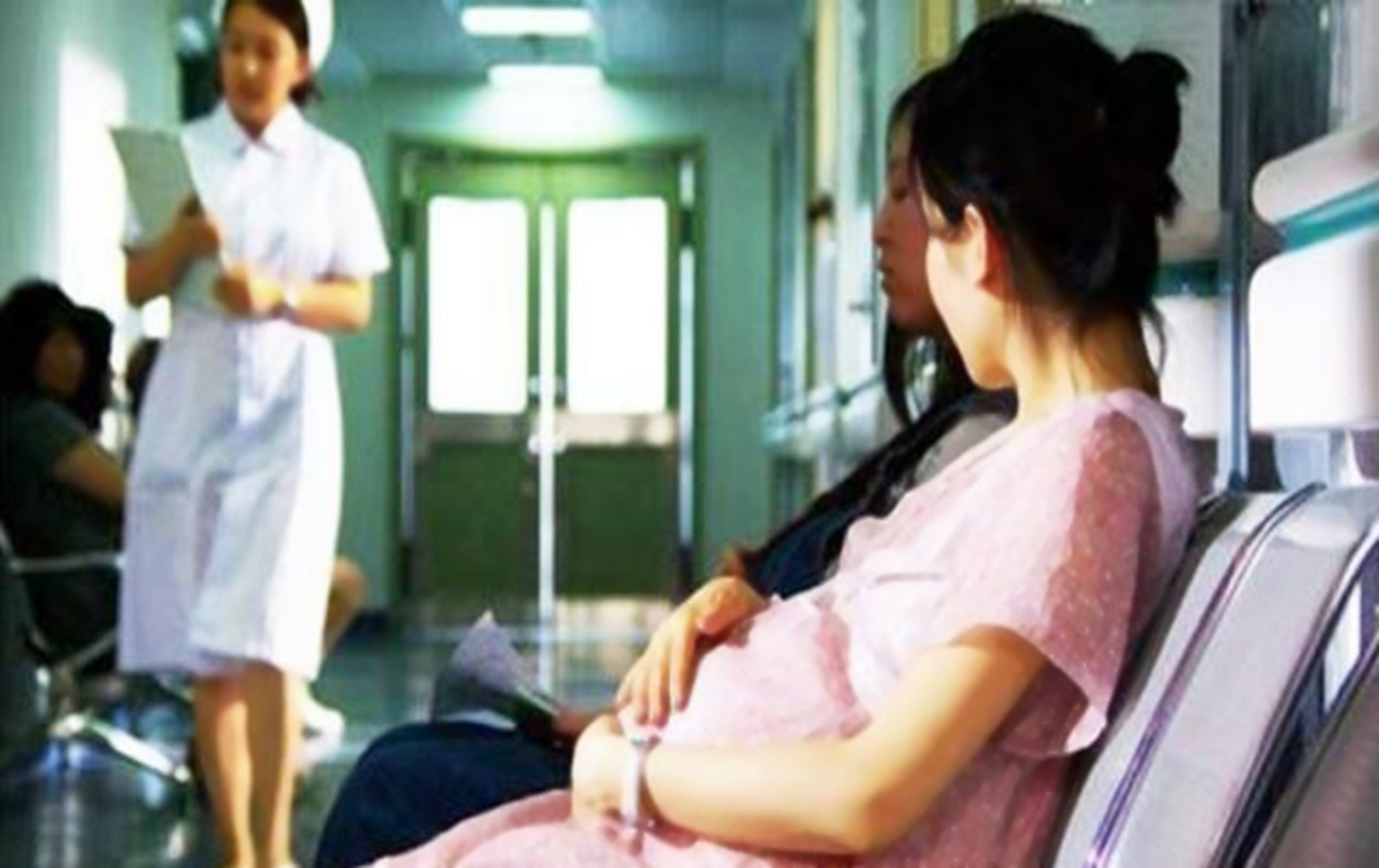 孕妇梦见自己生孩子有危险，梦境背后的深层含义与心理解析