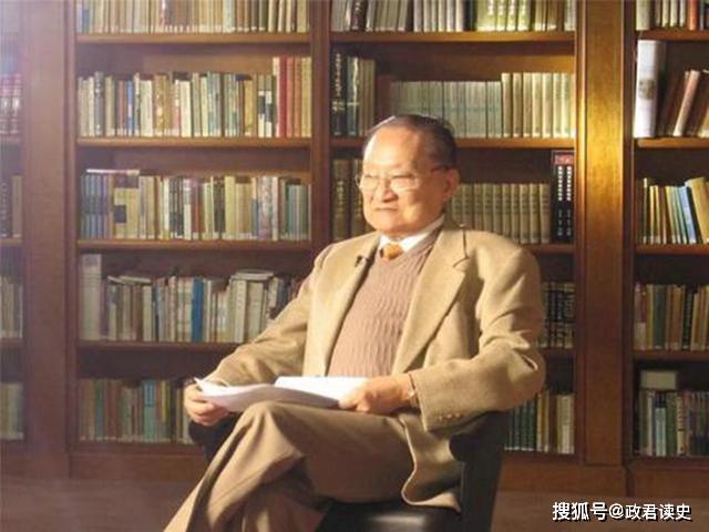 李敖骂金庸20年,金庸从不反驳,是不敢还是不想?