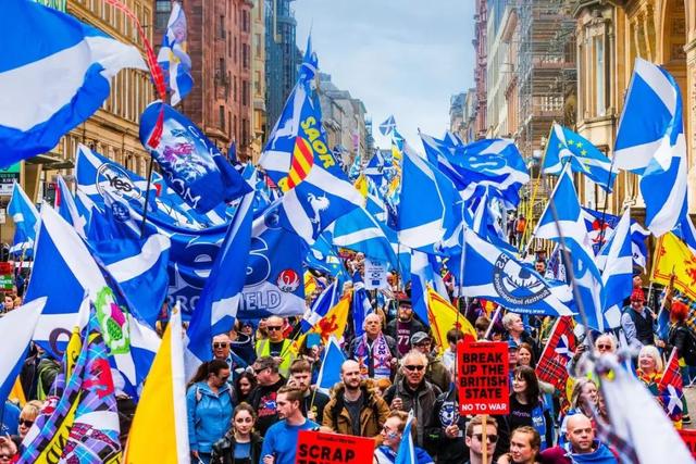 祸不单行,苏格兰独立建国运动未平,北爱尔兰分裂也
