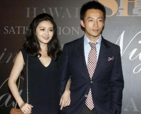 小菲:交往5个大美女,被安以轩讽刺,被王思聪骂