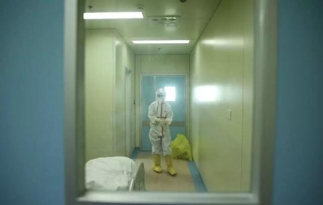 情人节：疫情结束后，余生好好爱