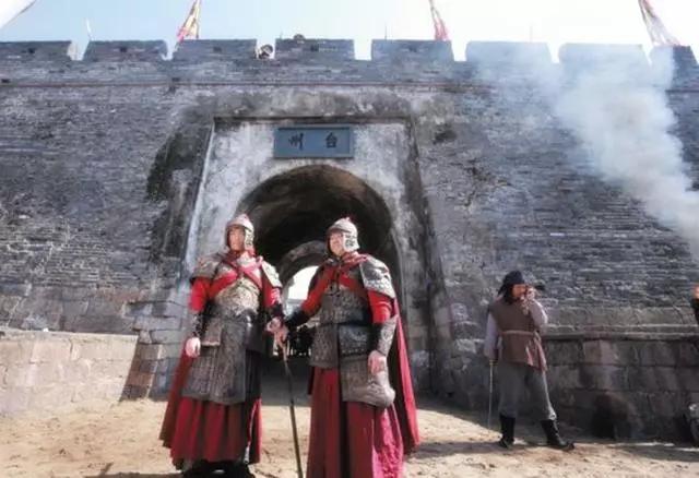 长城|戚继光给后世留下一伟大建筑，连外国人见了都佩服不已，至今尚在