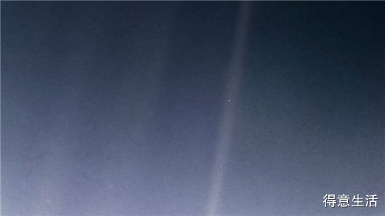 旅行者一号飞离太阳系要多久 f7e53d3ecd8d4b6298bc617d4f445a5c.jpeg