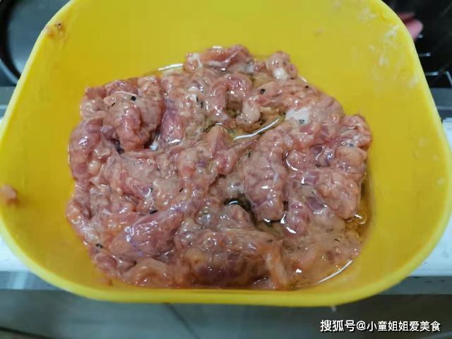 f90ed5045a384dc4a88cf9f9f4100201.jpeg