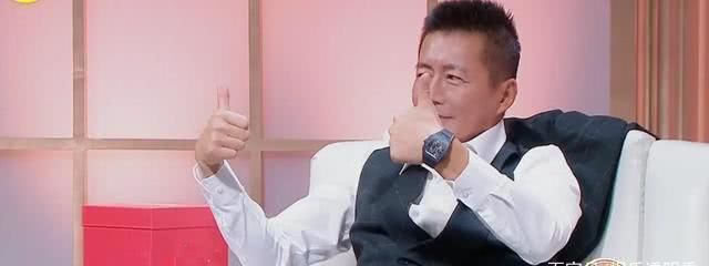 郭麒麟再现范闲醉酒吟诗片段，被何冰称赞，努