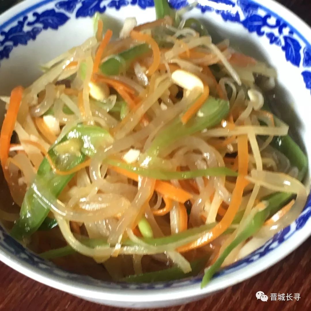 本来食养在家来一碗最本来的花菜饸饹