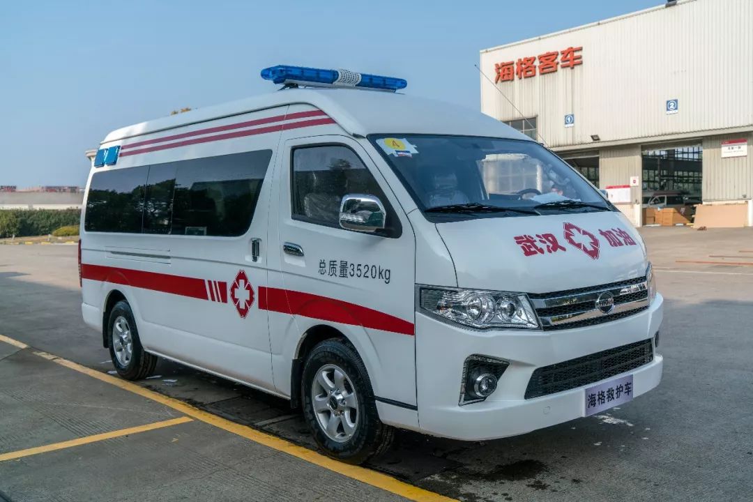 战疫| 20万网友在线见证苏州金龙出征武汉!_救护车