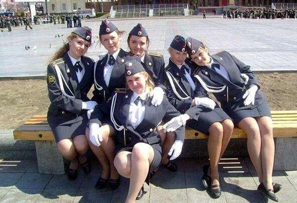 原创乌克兰美女成灾,而且拥有大量女兵,女兵的外貌也是十分出众!