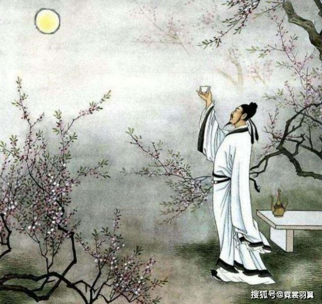 李白被唐玄宗急召入宫,给杨贵妃写下这诗,开篇7字就是