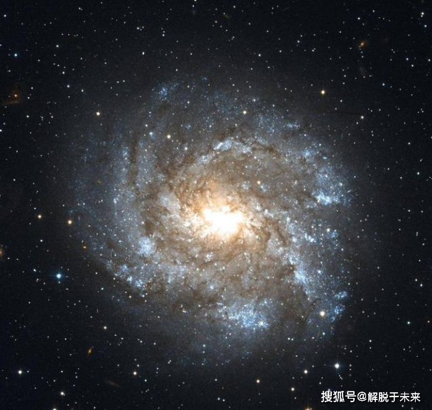 为何星星远远的看都是五角形的呢?近距离看却是圆形的