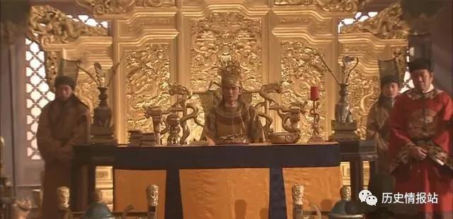 【皇帝】堪称大明王朝最荒唐的皇帝, 爷爷起兵反叛他, 他却高兴的拍手叫好，