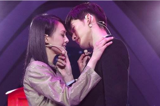 马天宇当场询问张翰对郑爽的看法:张翰的回答