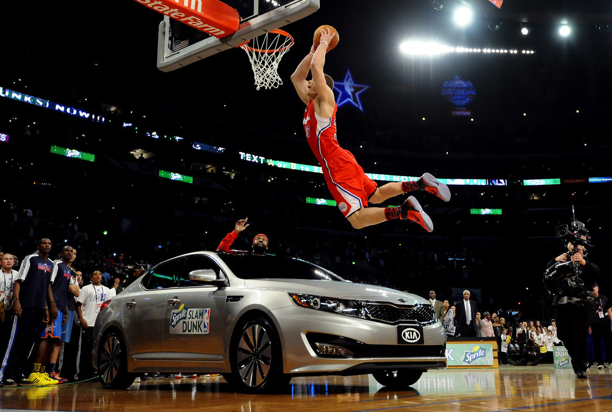 跨奥尼尔,飞汽车!回顾往年nba扣篮大赛高能瞬间