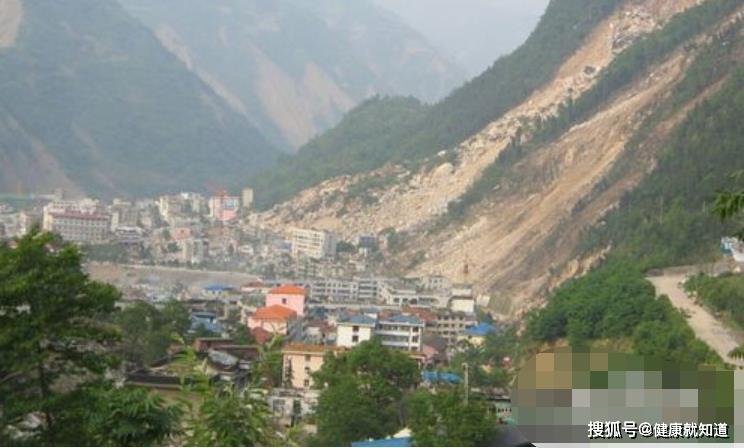 原创台湾花莲6次地震，发生大地震时不要急 ，心要淡定