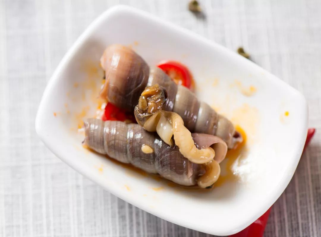 螺的尾巴能不能吃?里面是黄还是屎?