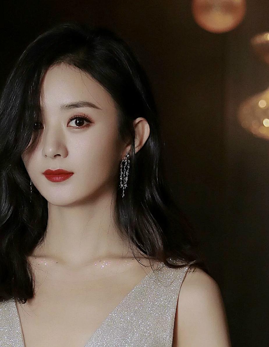 女星比美全靠鼻子?董洁太优越,热巴嫌弃自己,