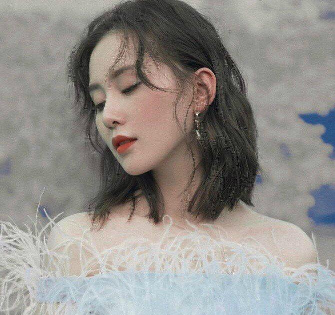 女星比美全靠鼻子?董洁太优越,热巴嫌弃自己,