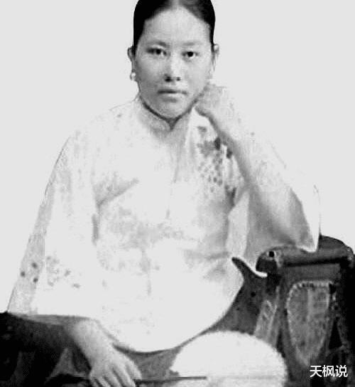 孙传芳幼年凄苦,后来成为东南王,但下野后被