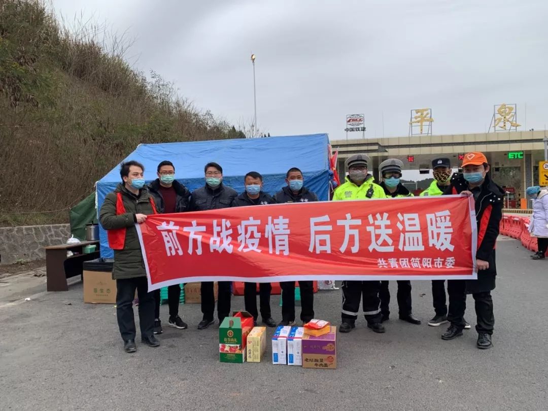 壮溪镇人口_罗小黑战记蓝溪镇