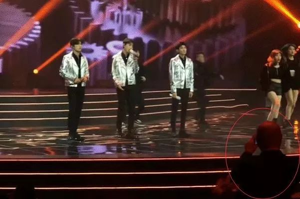 生日派对怎么拍视频 5687e2fd3e2e425287568341c7feb08a.jpeg