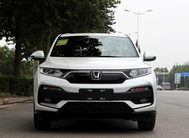 车型外观优雅的合资suv,独具一格的内饰设计,油耗仅6.3l