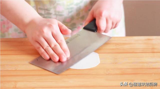 虾饺皮怎么薄而不破 67a8ac8dcca64733b6c80cdb12b13f18.jpeg