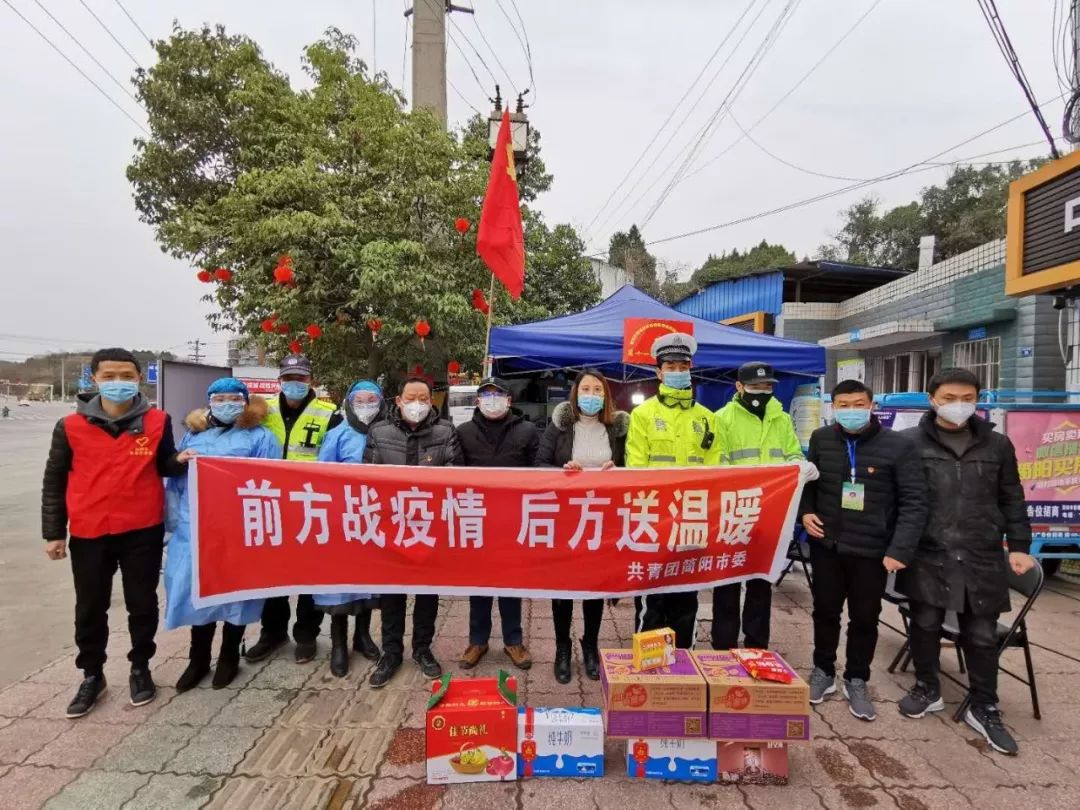 壮溪镇人口_罗小黑战记蓝溪镇