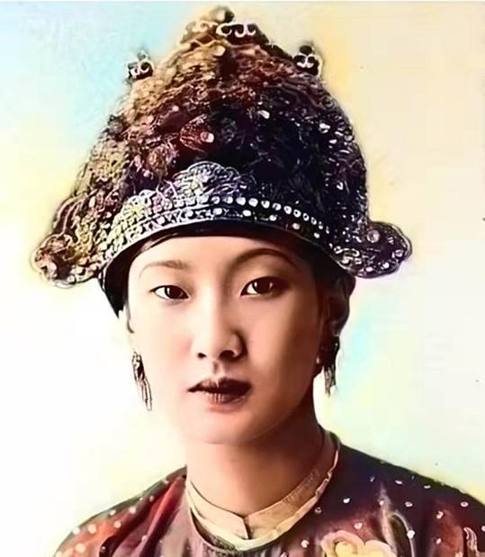 直击越南历史上出名女性的真容，除了南芳皇后，还有谁呢？_陈丽春