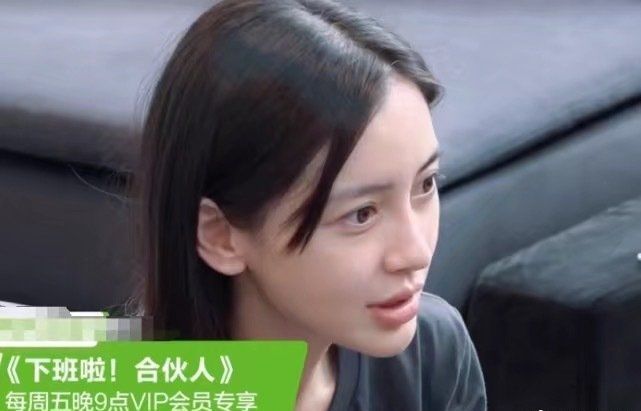 Baby素颜和儿子视频，镜头距离脸只有3厘米，这状