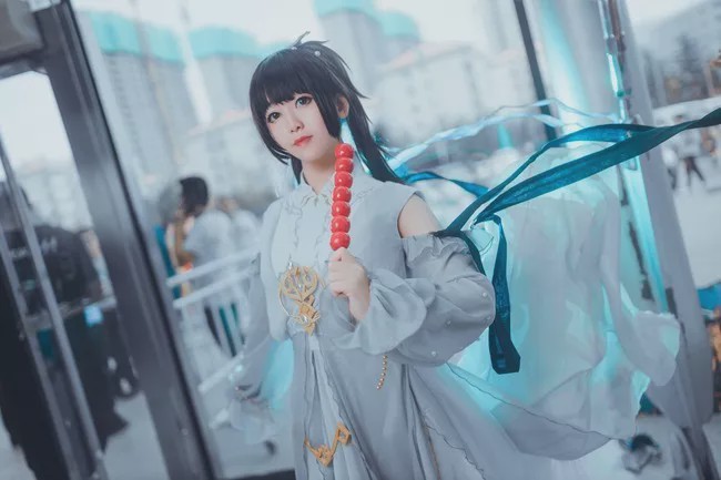 cosplay:《剑网三》伞萝@amei稀