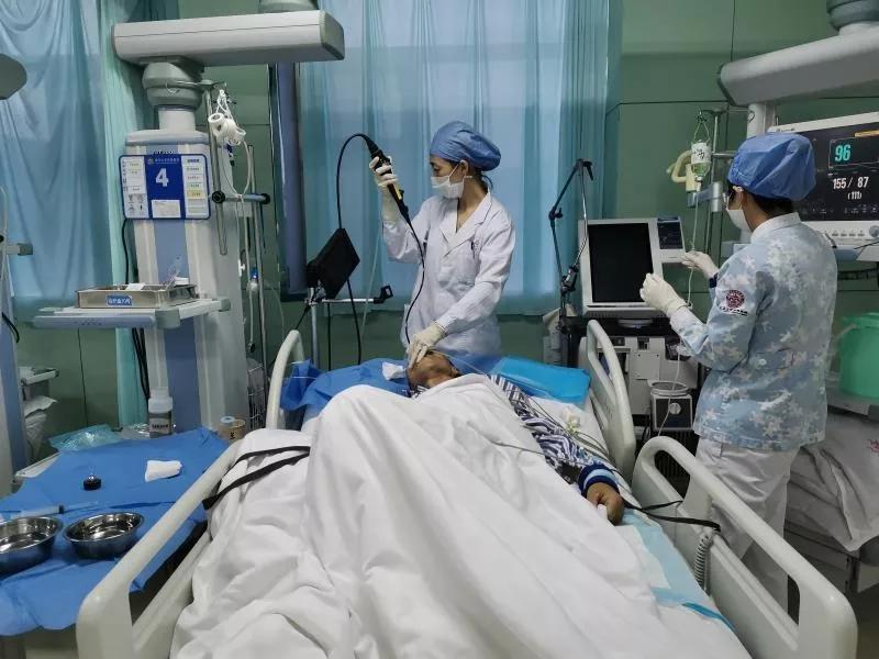 疫情防控战疫中的外科重症监护中心sicu