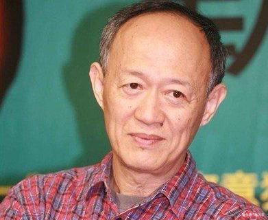 他57岁娶22岁女学生，60岁老来得子，如今儿女双