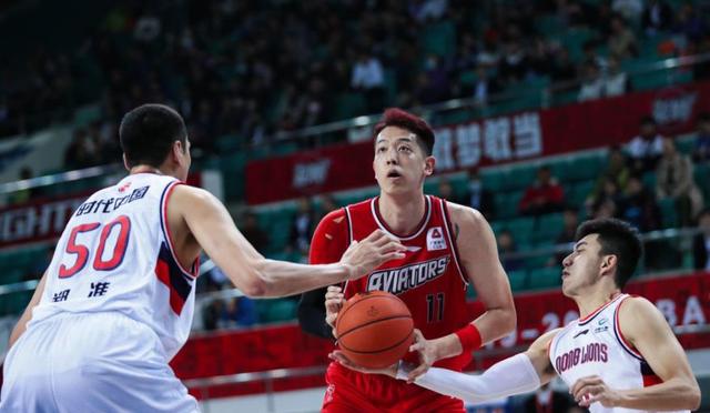 深圳男篮再遭打击,唯一靠谱外援恐离队,或成C