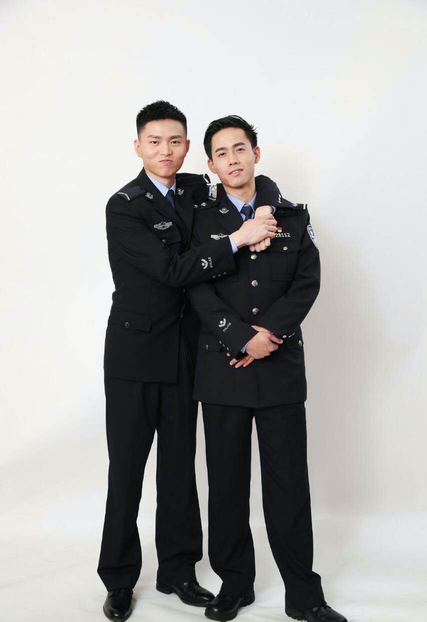 这个上海民警又火了!网友:曹家渡男团的颜值