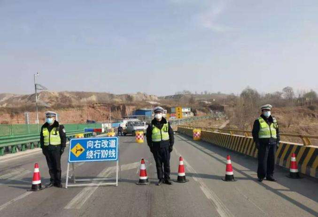 疫情除了呆在家,我们还可以给农村的黑夜带来光明—在