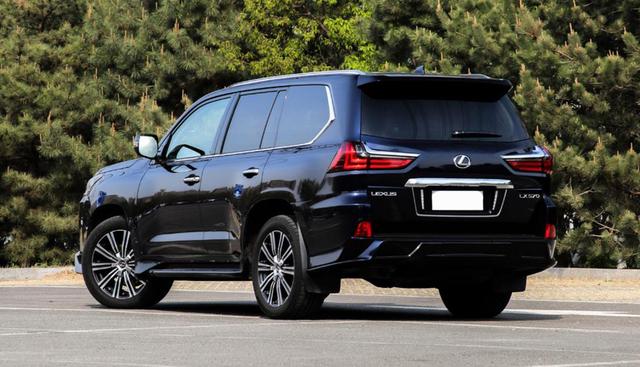 日系最强SUV？起步就配大排量5.7，全时四驱+可变悬架不输