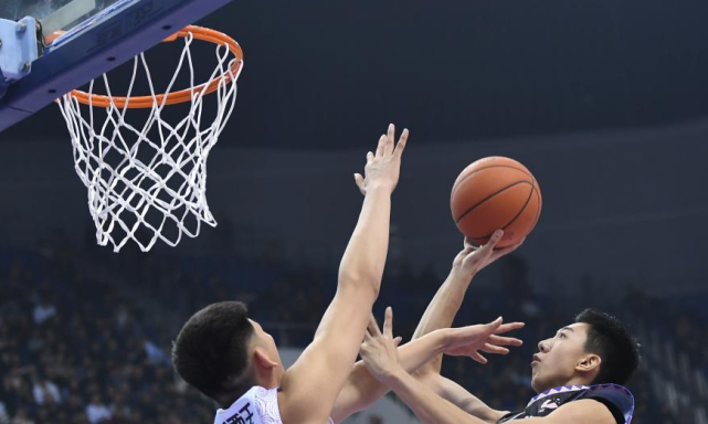 好点的篮球一般多少钱 1e1ef3df61d847c388eab74449b088b5.png