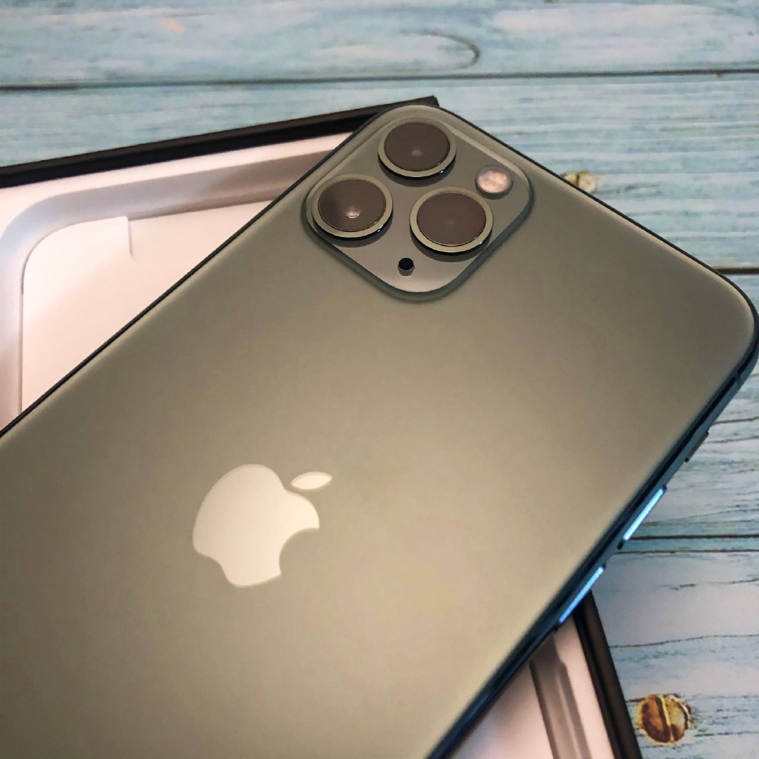 iphone11pro暗夜绿,iphone11pro银色 iphone 11 pro暗夜绿和一些值得上手的配件!