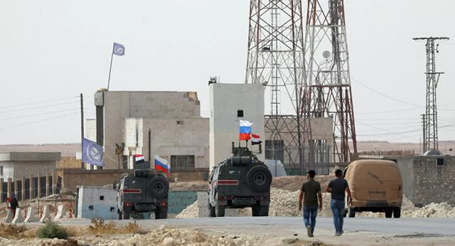 叙利亚局势加剧政府军势如破竹，美军突然从伊